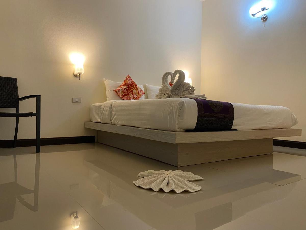 فندق Malee Sirin Old Town Ko Lanta المظهر الخارجي الصورة