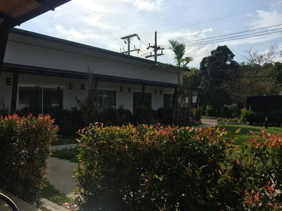 فندق Malee Sirin Old Town Ko Lanta المظهر الخارجي الصورة